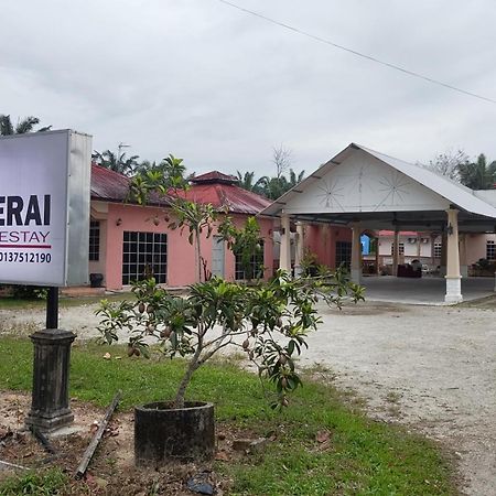 Sri Peserai Homestay Batu Pahat Exteriér fotografie
