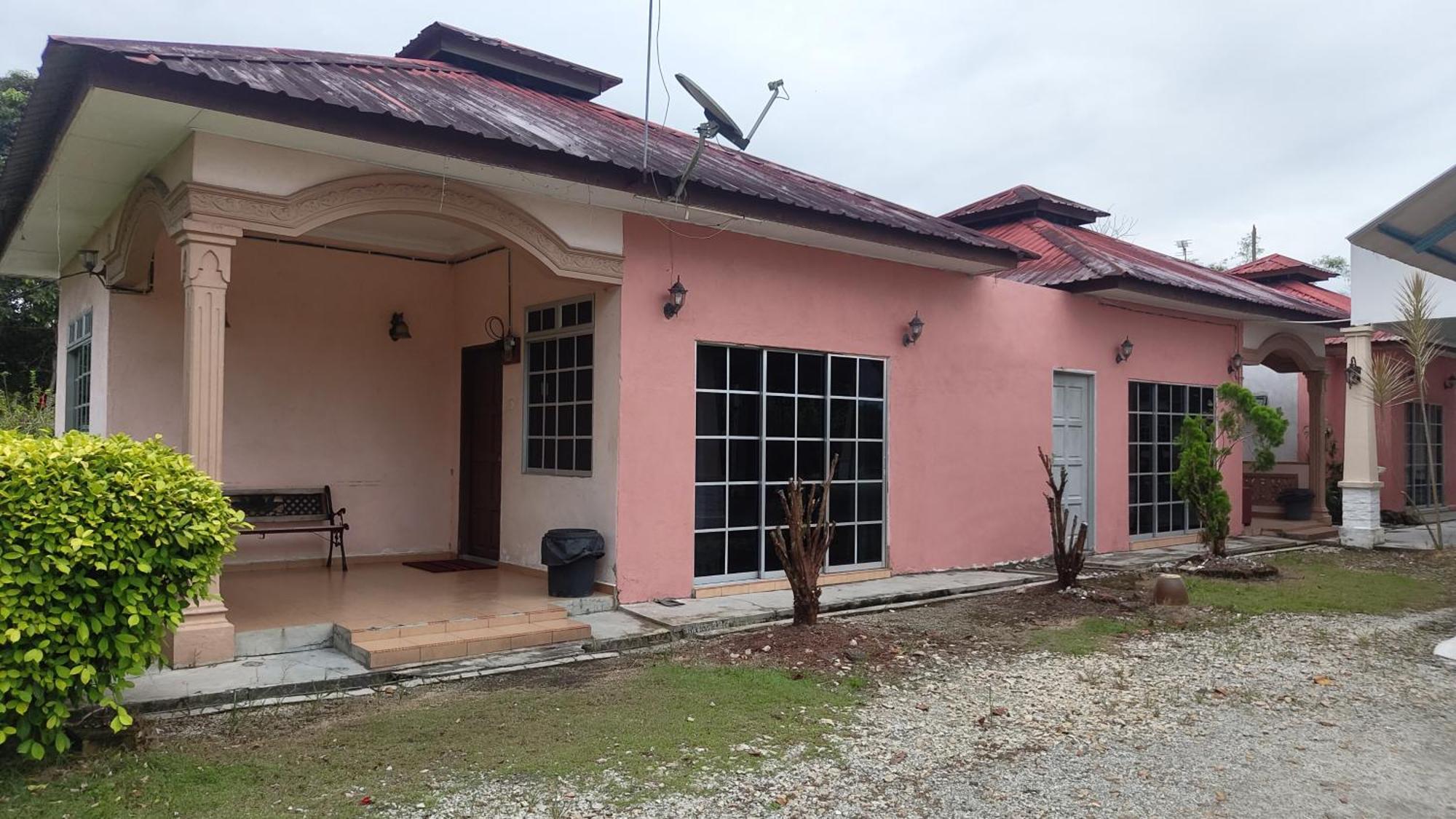 Sri Peserai Homestay Batu Pahat Exteriér fotografie